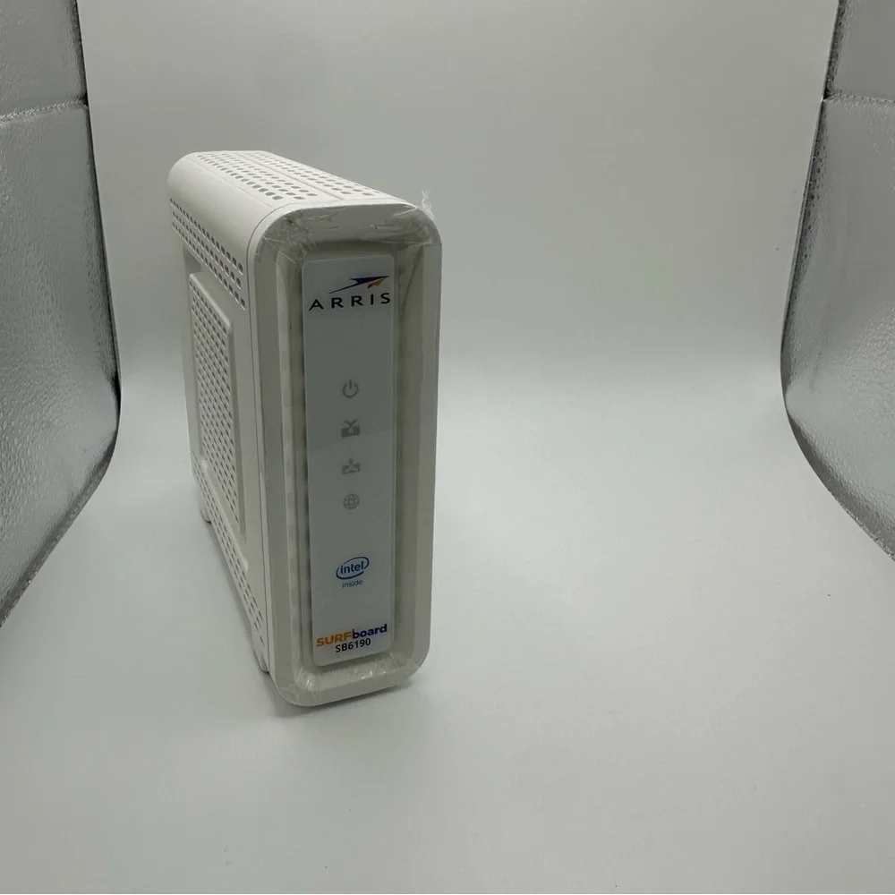 Arris SURFboard SB6190 DocSis 3.0 32x8 White Cable Modem